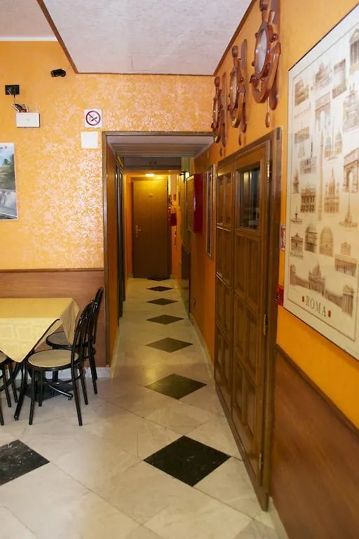 **  Hotel Ferrarese Rome Italy